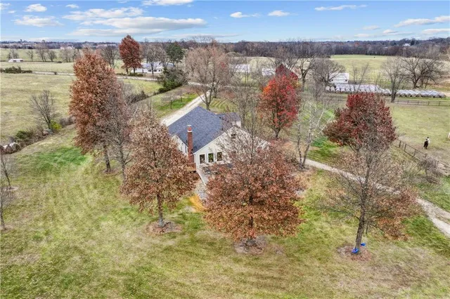 $799,000 | 26666 Cold Water Road, Louisburg, KS 66053
