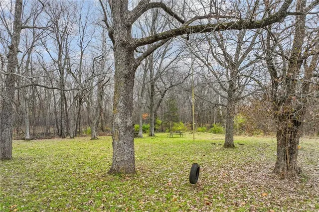 $799,000 | 26666 Cold Water Road, Louisburg, KS 66053