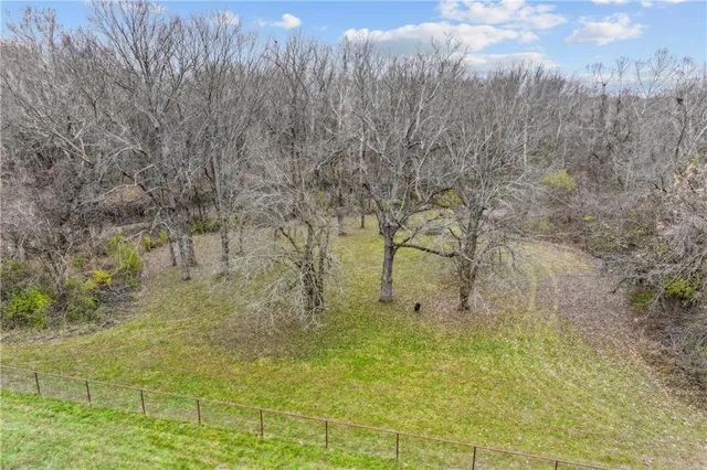 $799,000 | 26666 Cold Water Road, Louisburg, KS 66053