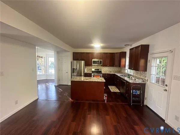 $2,600 | 11465 Abbots Cross Lane, Glen Allen, VA 23059