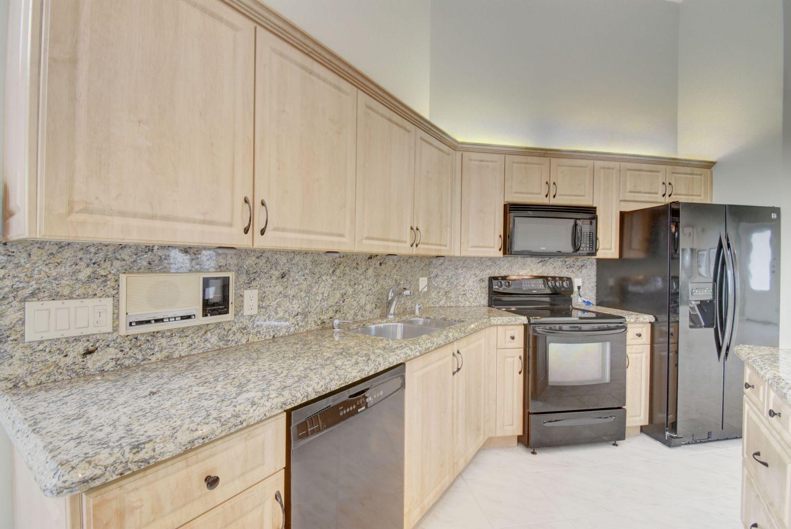 17280 Hampton Boulevard Boca Raton, FL 33496 - Photo 12 of 59 12_virtuals1 (12)