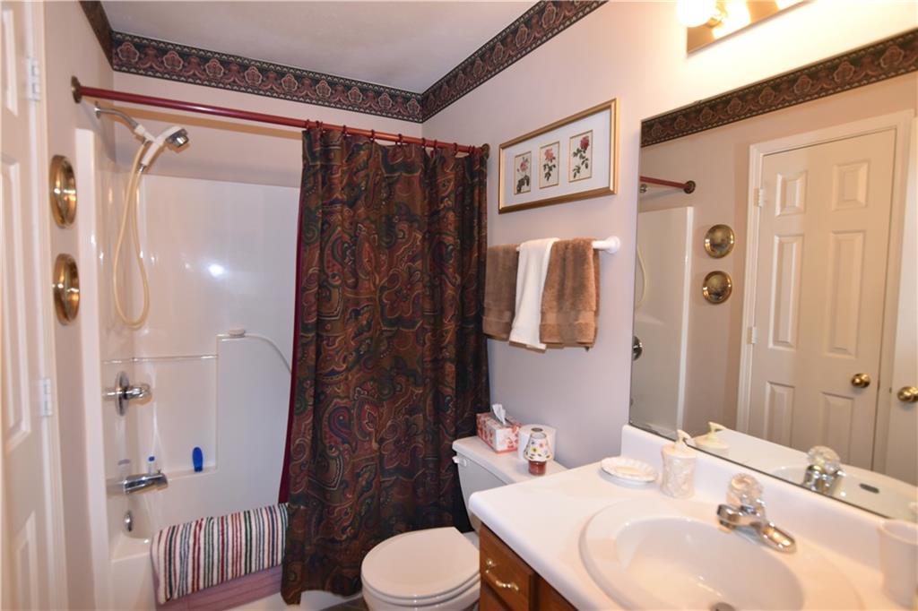 4405 River Road Columbus, IN 47203 - Photo 10 of 17