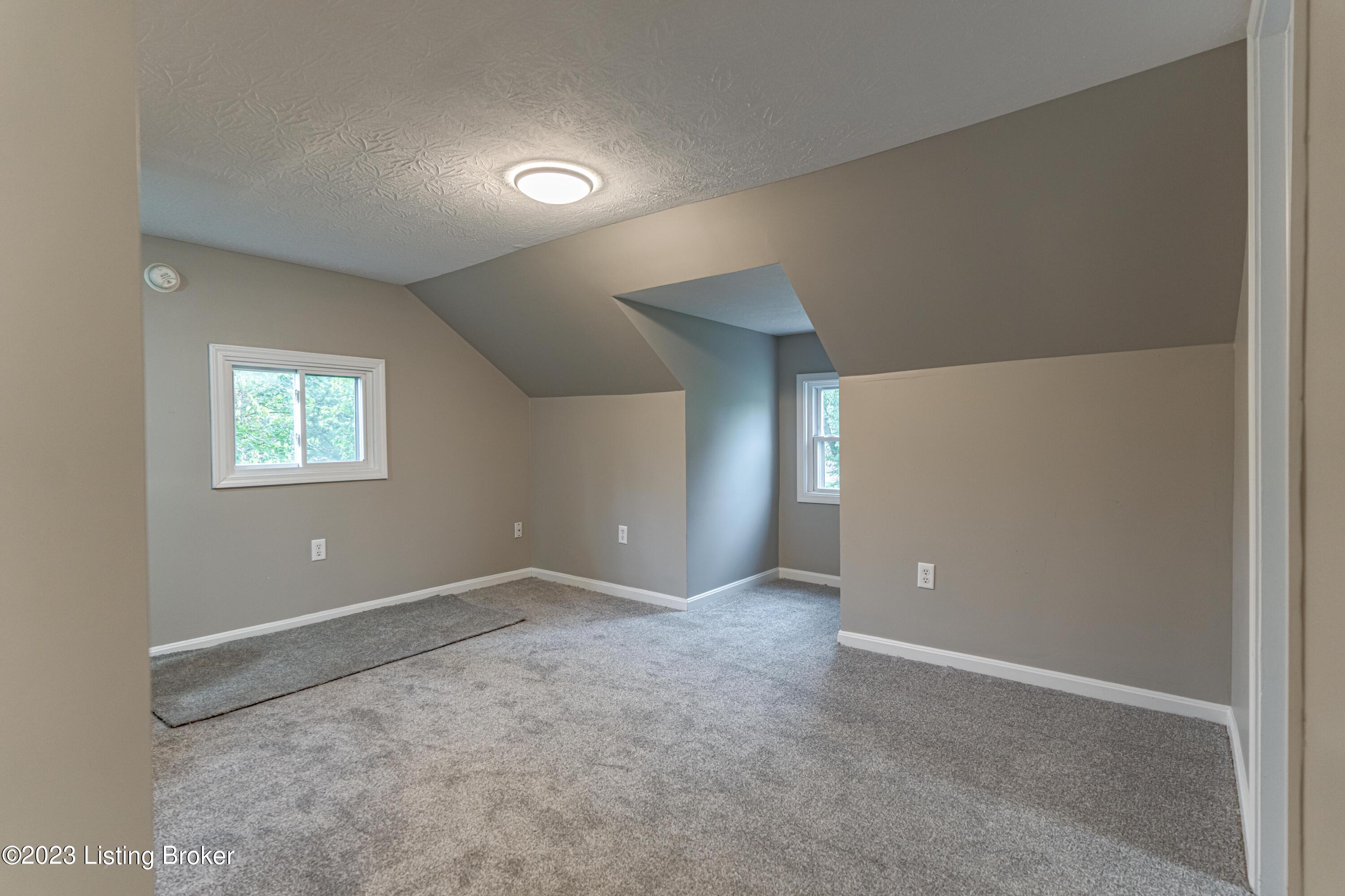 6002 Pendleton Road Louisville, KY 40272 - Photo 41 of 66 DSC02189