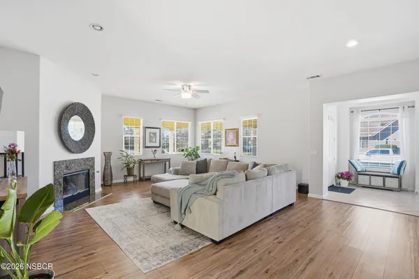 $789,900 | 2518 Hinds Place, Santa Maria, CA 93455