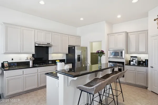 $789,900 | 2518 Hinds Place, Santa Maria, CA 93455