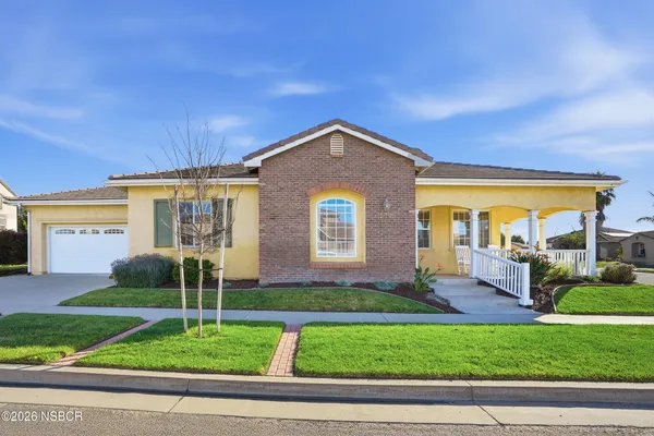 $789,900 | 2518 Hinds Place, Santa Maria, CA 93455