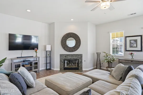 $789,900 | 2518 Hinds Place, Santa Maria, CA 93455