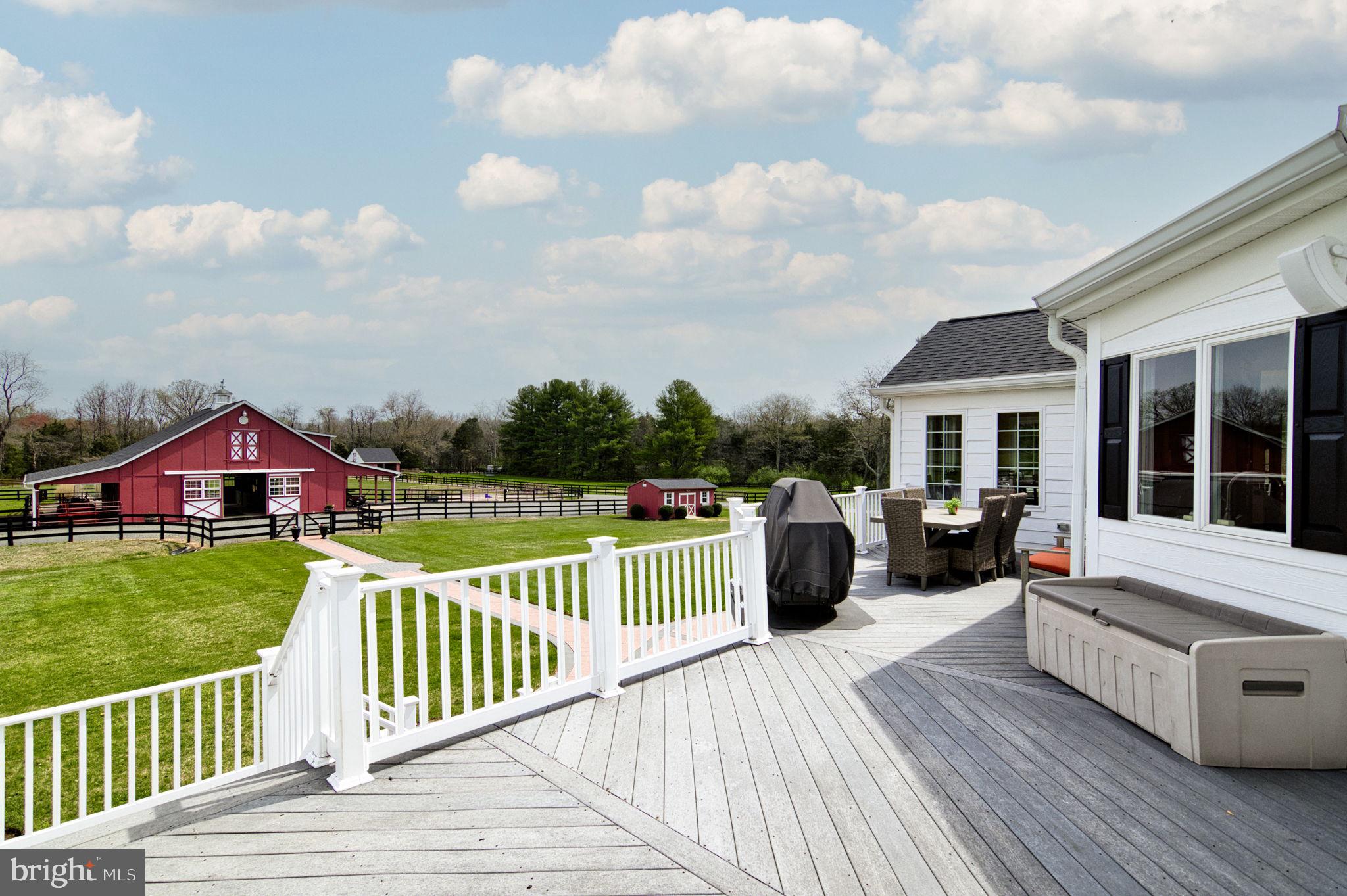 16616 Gaines Road Broad Run, VA 20137 - Photo 11 of 144 Gallery Image 11