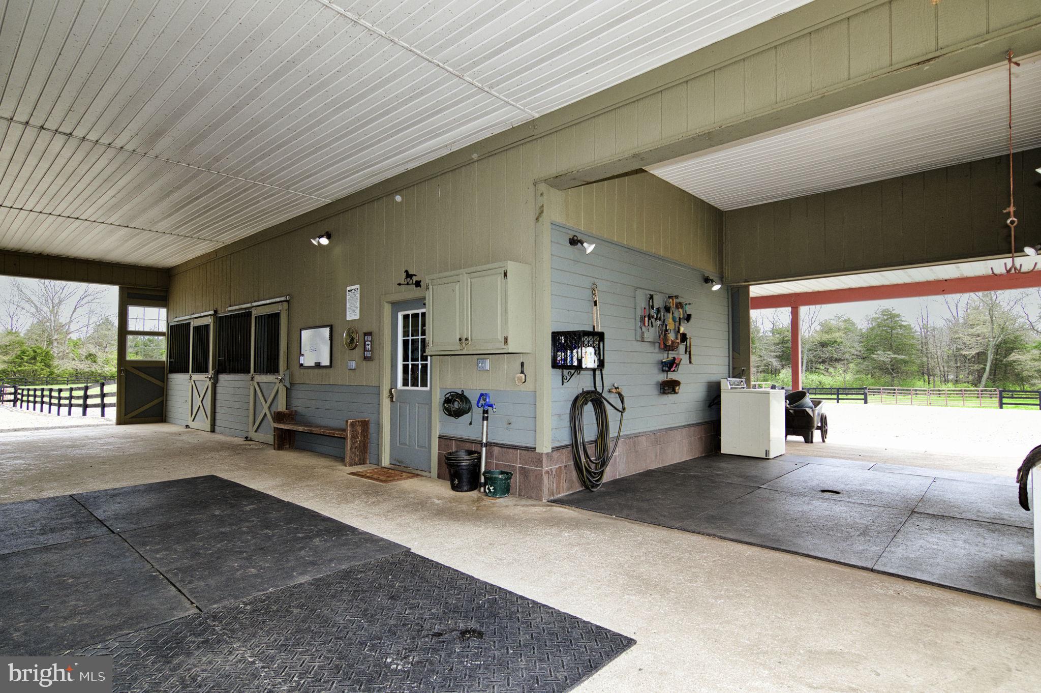 16616 Gaines Road Broad Run, VA 20137 - Photo 17 of 144 Wash bay