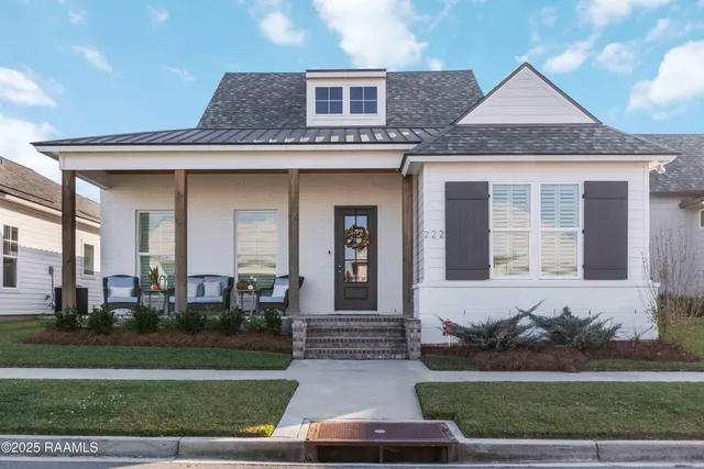 $415,000 | 222 Trail Pointe Drive, Scott, LA 70583