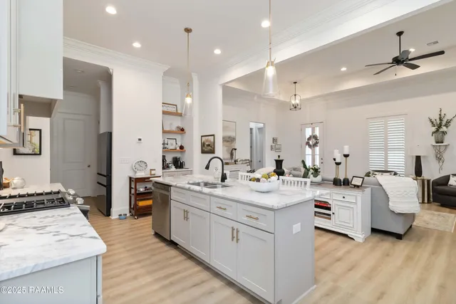 $415,000 | 222 Trail Pointe Drive, Scott, LA 70583