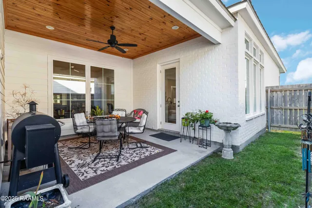 $415,000 | 222 Trail Pointe Drive, Scott, LA 70583