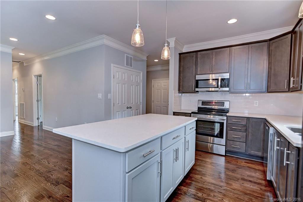 634 Manhasset Road, Unit 7 Charlotte, NC 28209 - Photo 8 of 21 Gallery Image 8