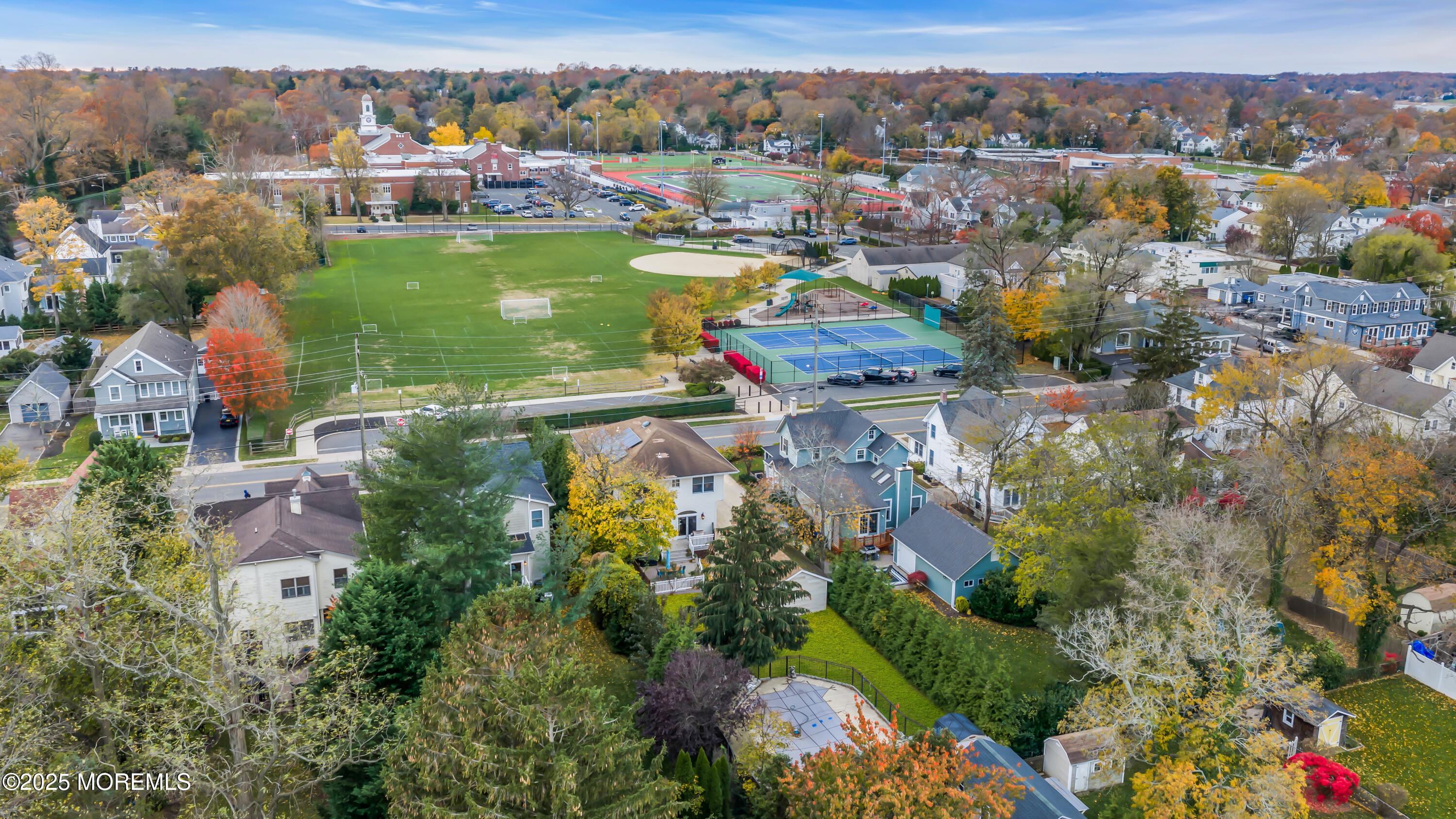 162 East River Road Rumson, NJ 07760 - Photo 13 of 70 an aerial view of multiple house