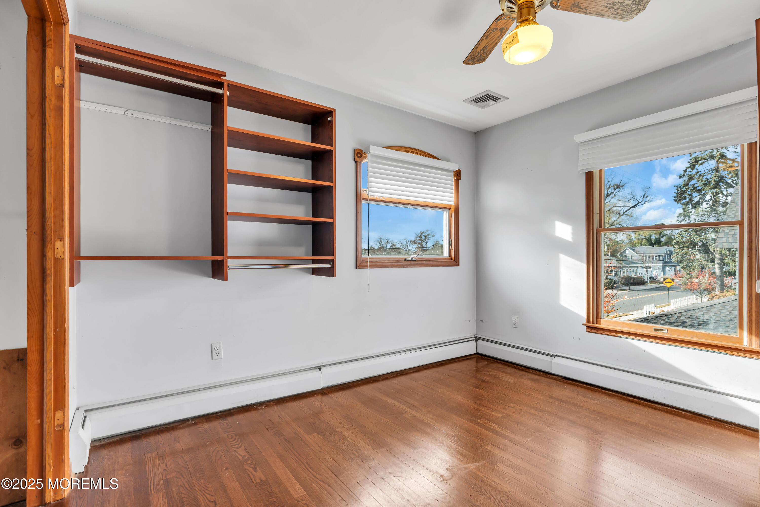 162 East River Road Rumson, NJ 07760 - Photo 32 of 70 an empty room with windows