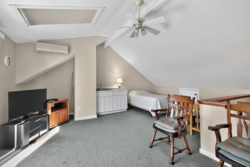 287 Ocean Street, Unit C2 Barnstable, MA 02601 - Photo 11 of 34