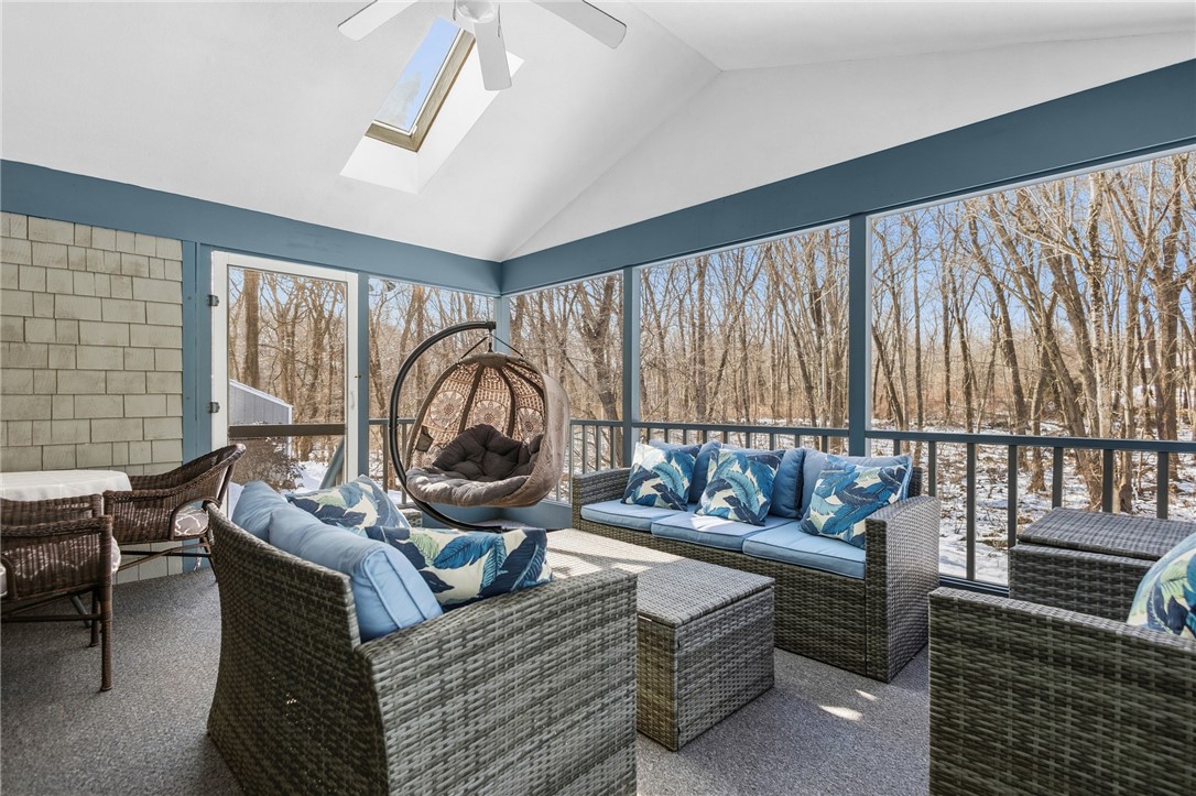 305 Spring Valley Drive East Greenwich, RI 02818 - Photo 13 of 41