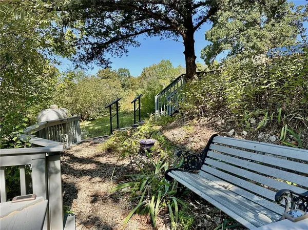 $169,900 | 73525 East Leisure Lake Drive, Trenton, MO 64683