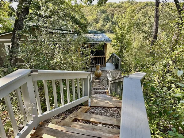 $169,900 | 73525 East Leisure Lake Drive, Trenton, MO 64683