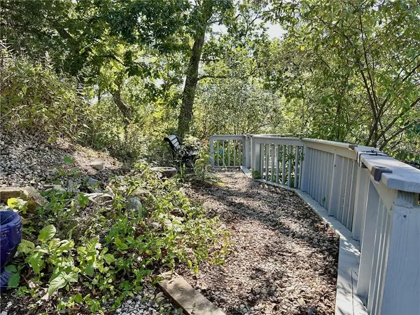 $169,900 | 73525 East Leisure Lake Drive, Trenton, MO 64683