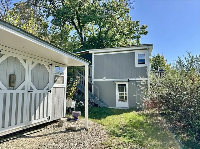 $175,000 | 73525 East Leisure Lake Drive, Trenton, MO 64683