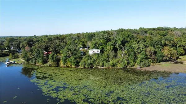 $169,900 | 73525 East Leisure Lake Drive, Trenton, MO 64683