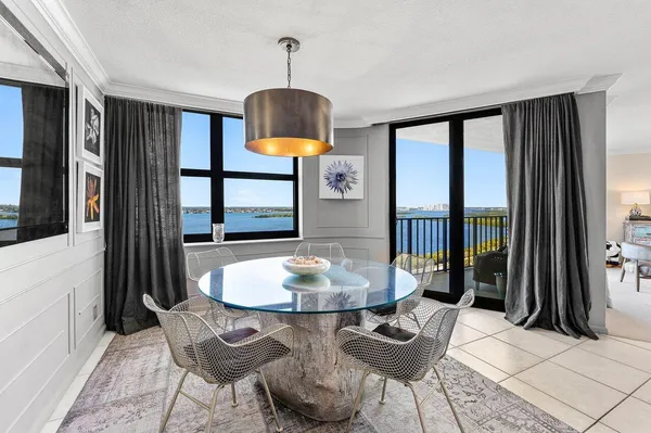 $6,500 | 5420 North Ocean Drive, Unit 1605, Singer Island, FL 33404