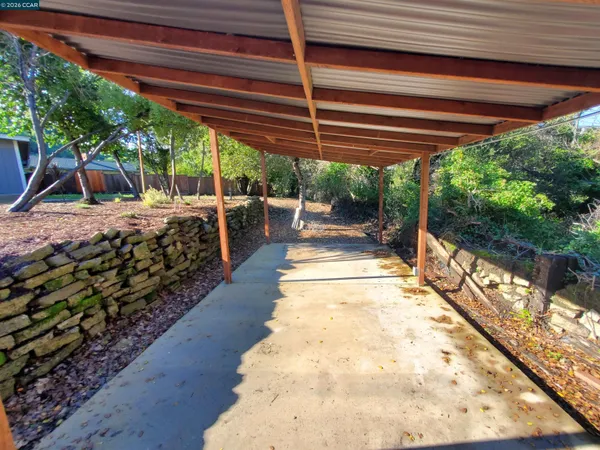 $829,000 | 2420 Tomar Court, Pinole, CA 94564