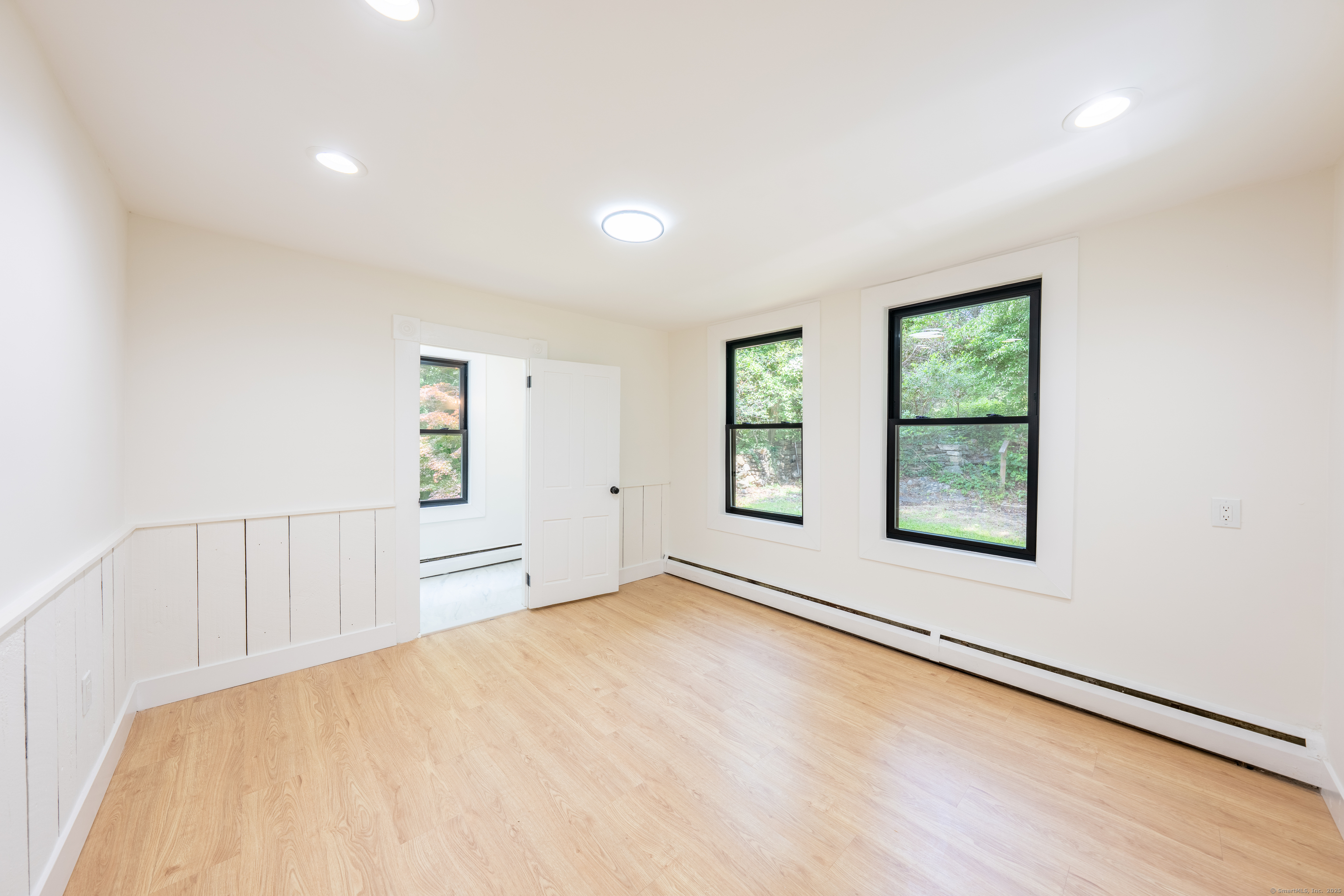 219 Redding Road Redding, CT 06896 - Photo 7 of 27