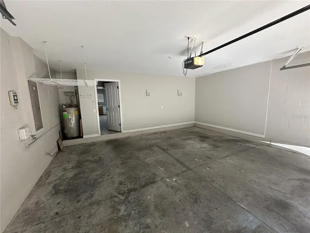 $2,150 | 6955 Lake Eaglebrooke Drive, Lakeland, FL 33813