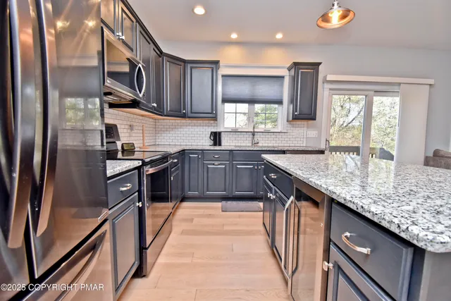 $494,900 | 201 Amy Court, Stroudsburg, PA 18360