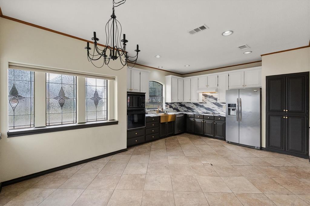 2428 Cross Timbers Trail Arlington, TX 76006 - Photo 16 of 40