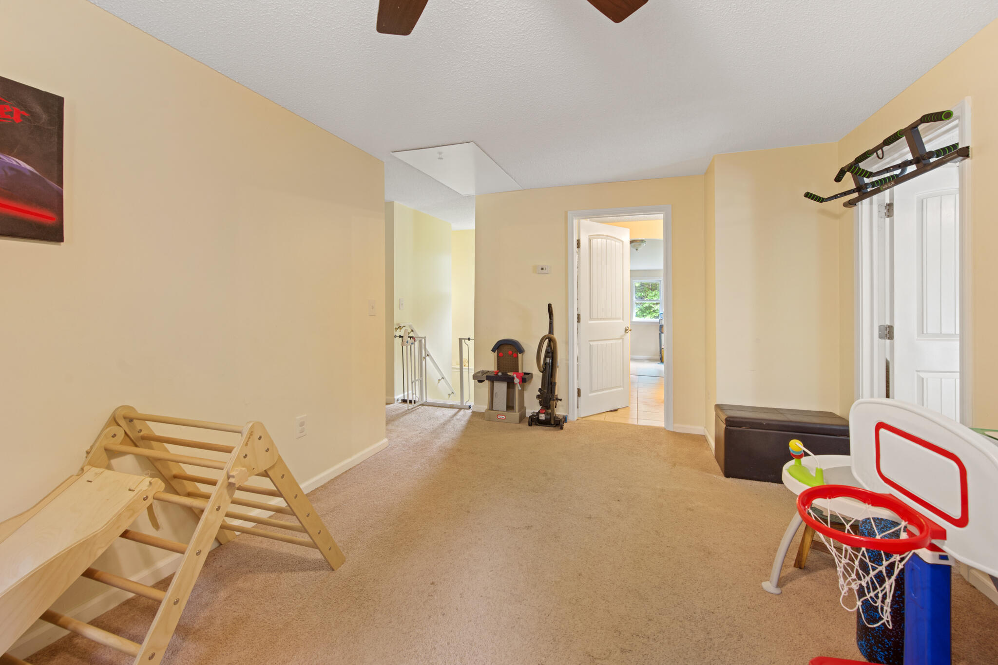 173 County Woods Road Newport, ME 04953 - Photo 32 of 50 Second Floor Sitting Room