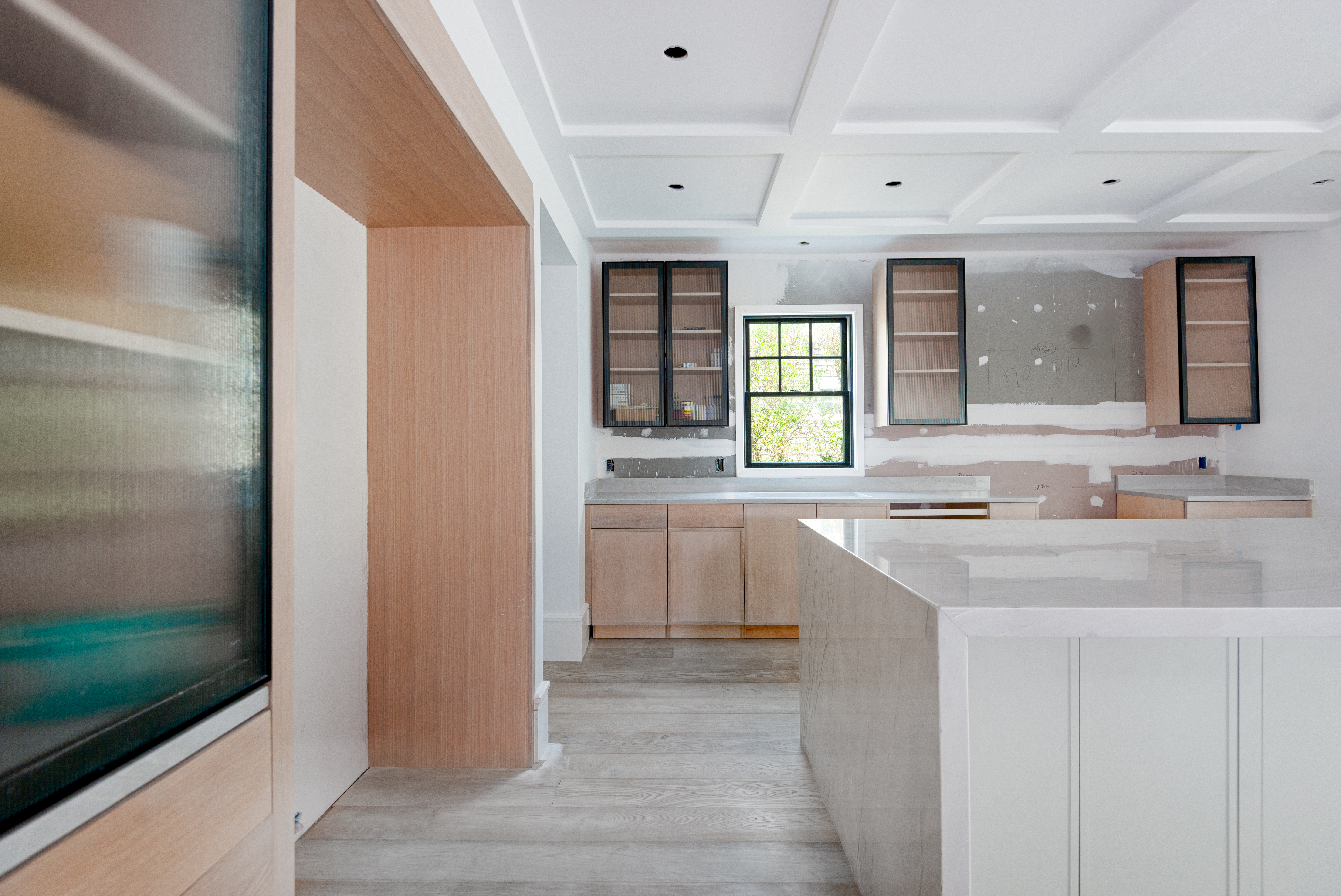 84 Cliff Road Nantucket, MA 02554 - Photo 8 of 12 a bathroom with a sink and a mirror