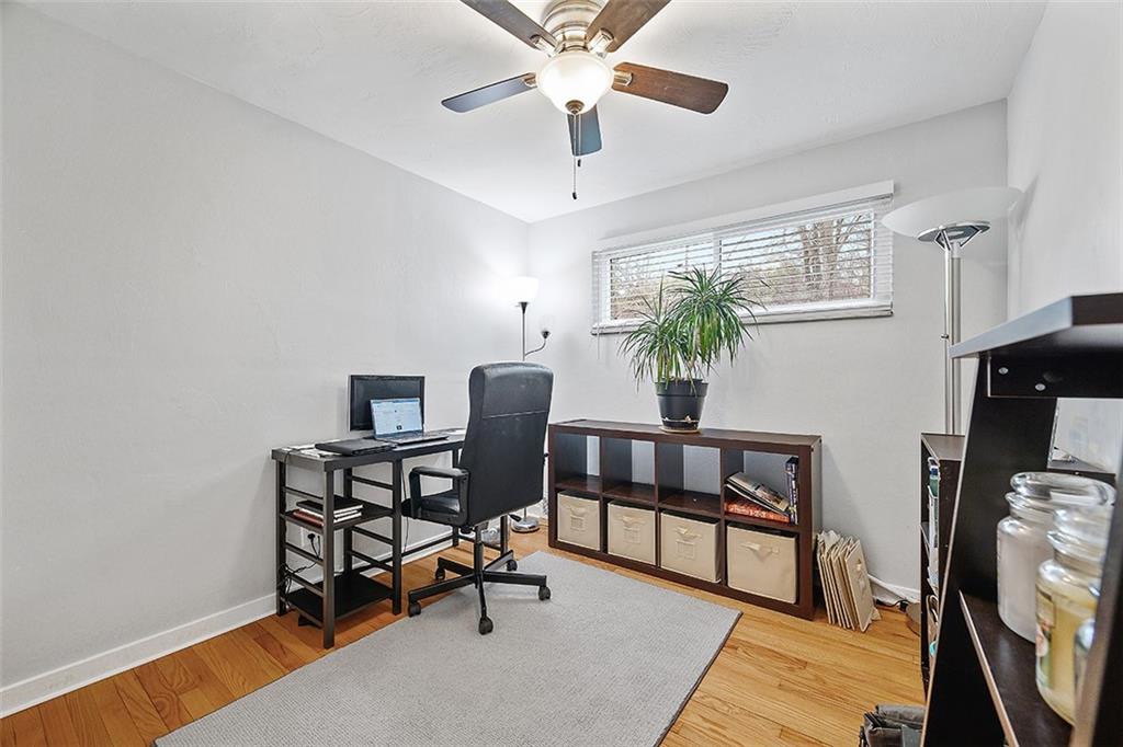 937 Steen Road Bridgeville, PA 15017 - Photo 12 of 23 Gallery Image 12