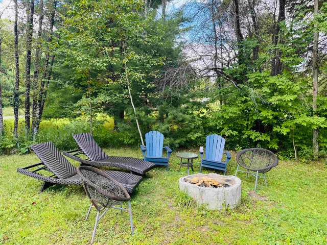 $247,900 | 1352 Mud Hollow Road, Kirby, VT 05824