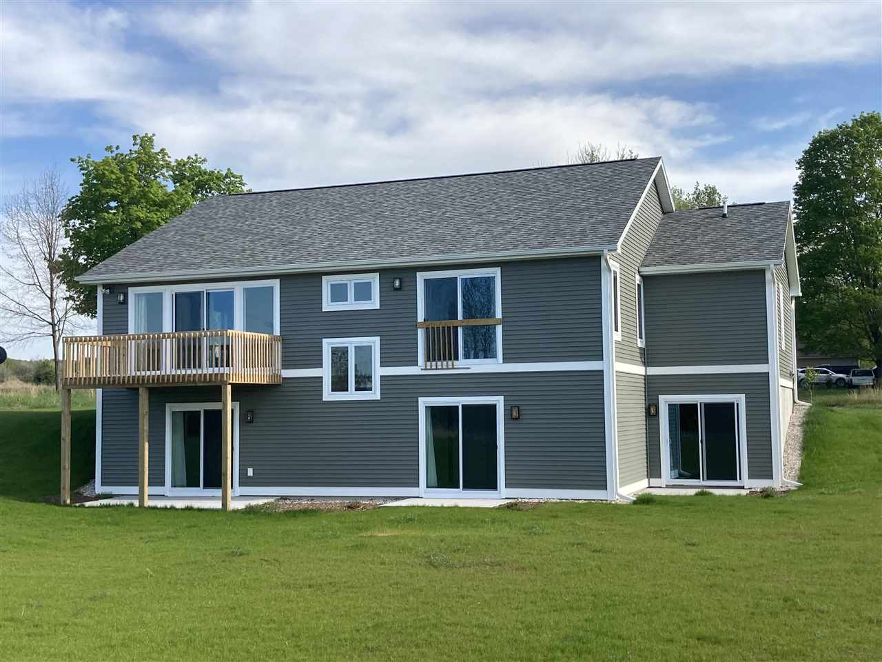 1880 Vanderlip Road Traverse City, MI 49686 - Photo 6 of 33 1883872-5.JPG