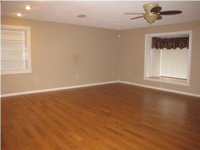 6052 Bud Moulton Road Crestview, FL 32536 - Photo 2 of 10 Gallery Image 2