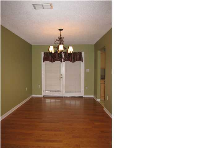 6052 Bud Moulton Road Crestview, FL 32536 - Photo 5 of 10 Gallery Image 5