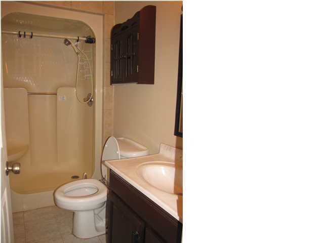 6052 Bud Moulton Road Crestview, FL 32536 - Photo 7 of 10 Gallery Image 7
