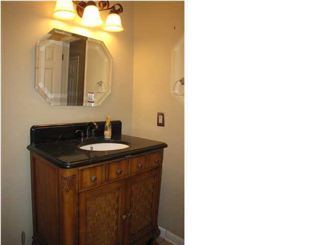 6052 Bud Moulton Road Crestview, FL 32536 - Photo 8 of 10 Gallery Image 8