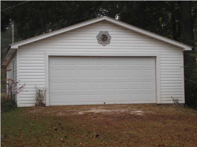 6052 Bud Moulton Road Crestview, FL 32536 - Photo 9 of 10 Gallery Image 9