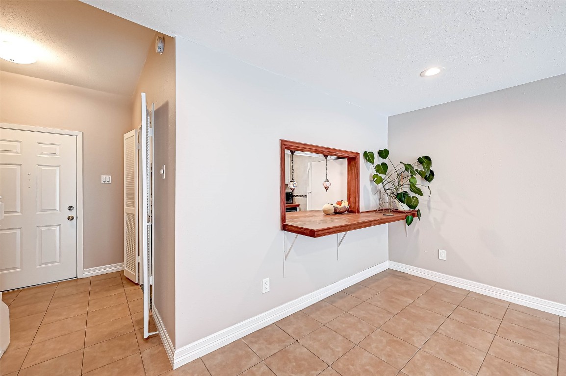 2232 South Piney Point Road, Unit 103 Houston, TX 77063 - Photo 15 of 30