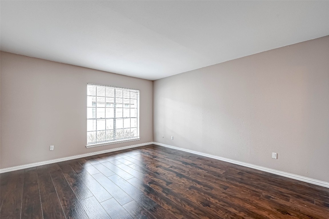 2232 South Piney Point Road, Unit 103 Houston, TX 77063 - Photo 18 of 30