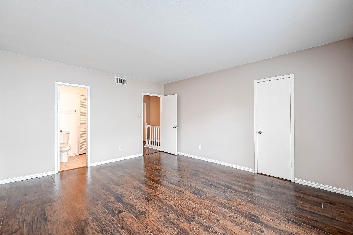 2232 South Piney Point Road, Unit 103 Houston, TX 77063 - Photo 20 of 30