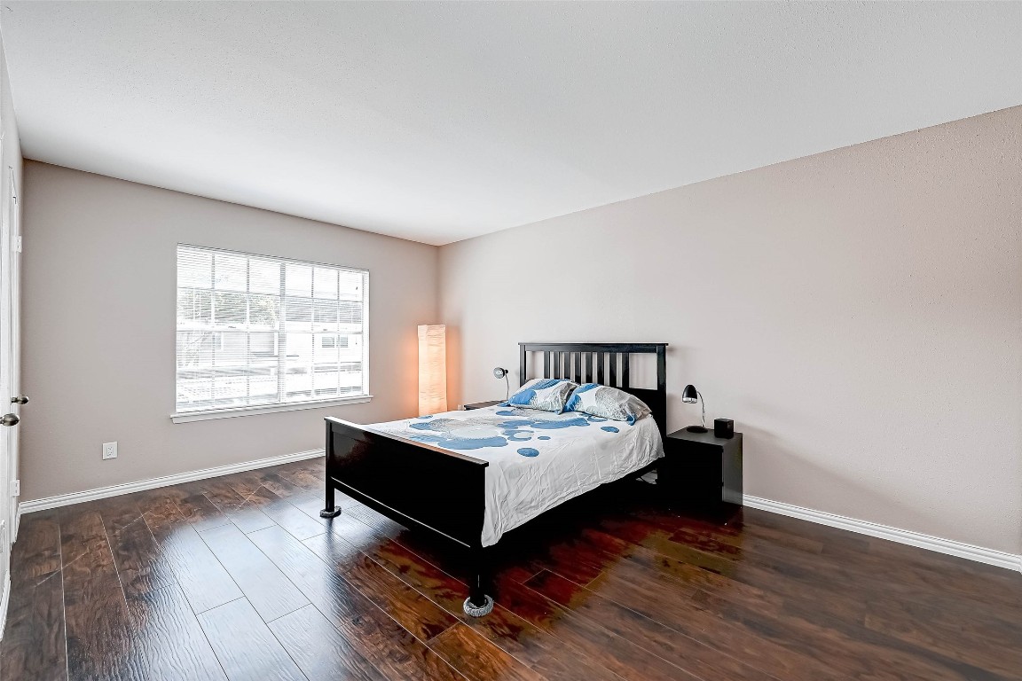 2232 South Piney Point Road, Unit 103 Houston, TX 77063 - Photo 23 of 30