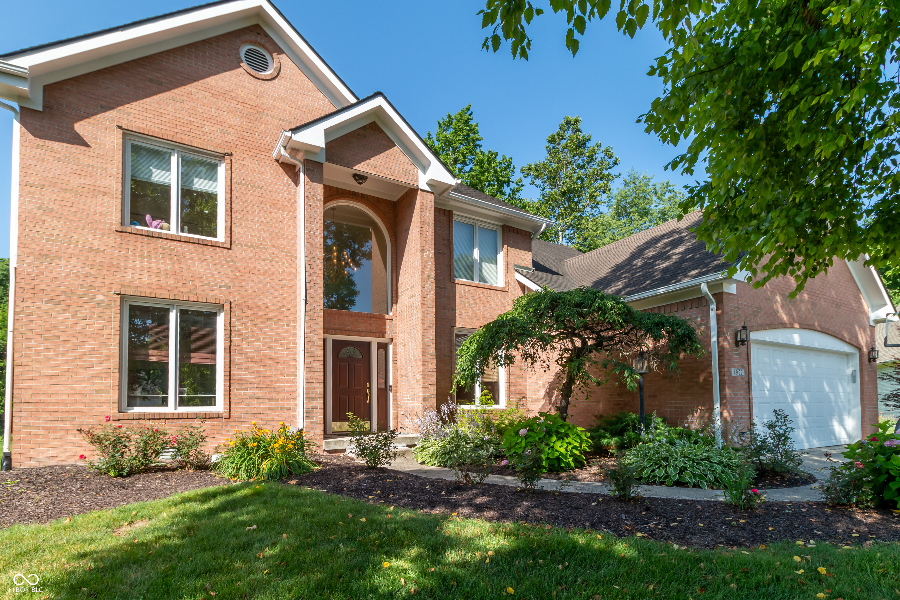 4957 Shadow Rock Circle Carmel, IN 46033 - Photo 2 of 30