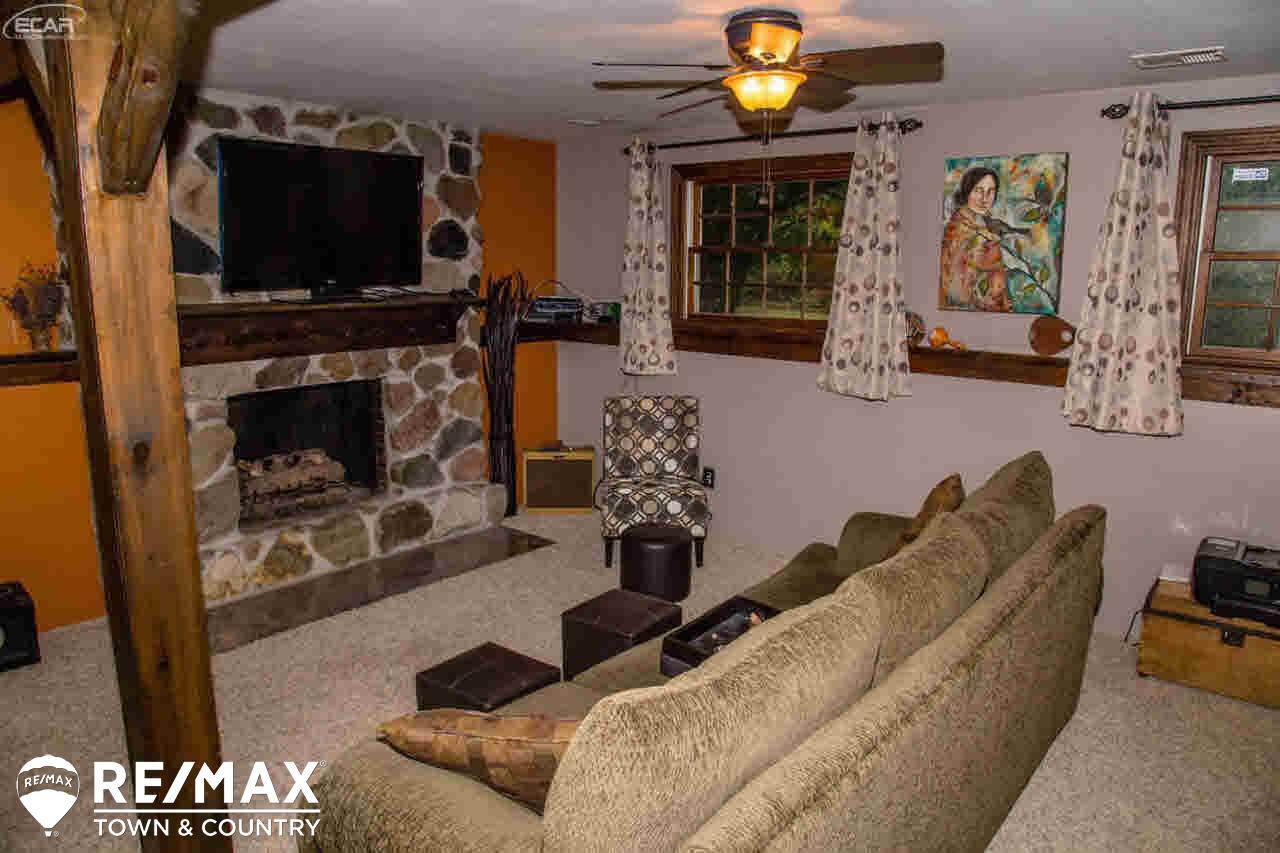 7246 Coldwater Road Flushing, MI 48433 - Photo 20 of 61