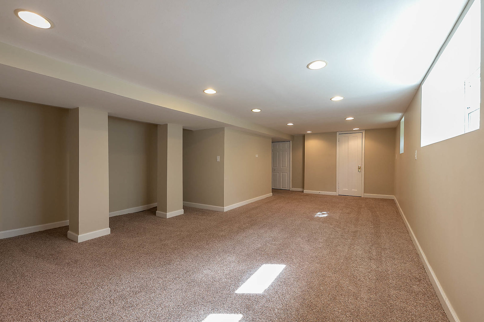 452 Loudon Road Riverside, IL 60546 - Photo 21 of 28 a view of empty room