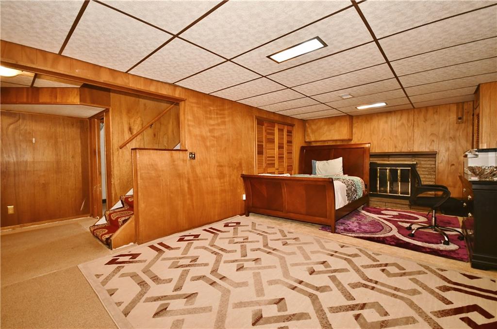 1614 Hollyrood Road Pittsburgh, PA 15227 - Photo 18 of 25 Gallery Image 18
